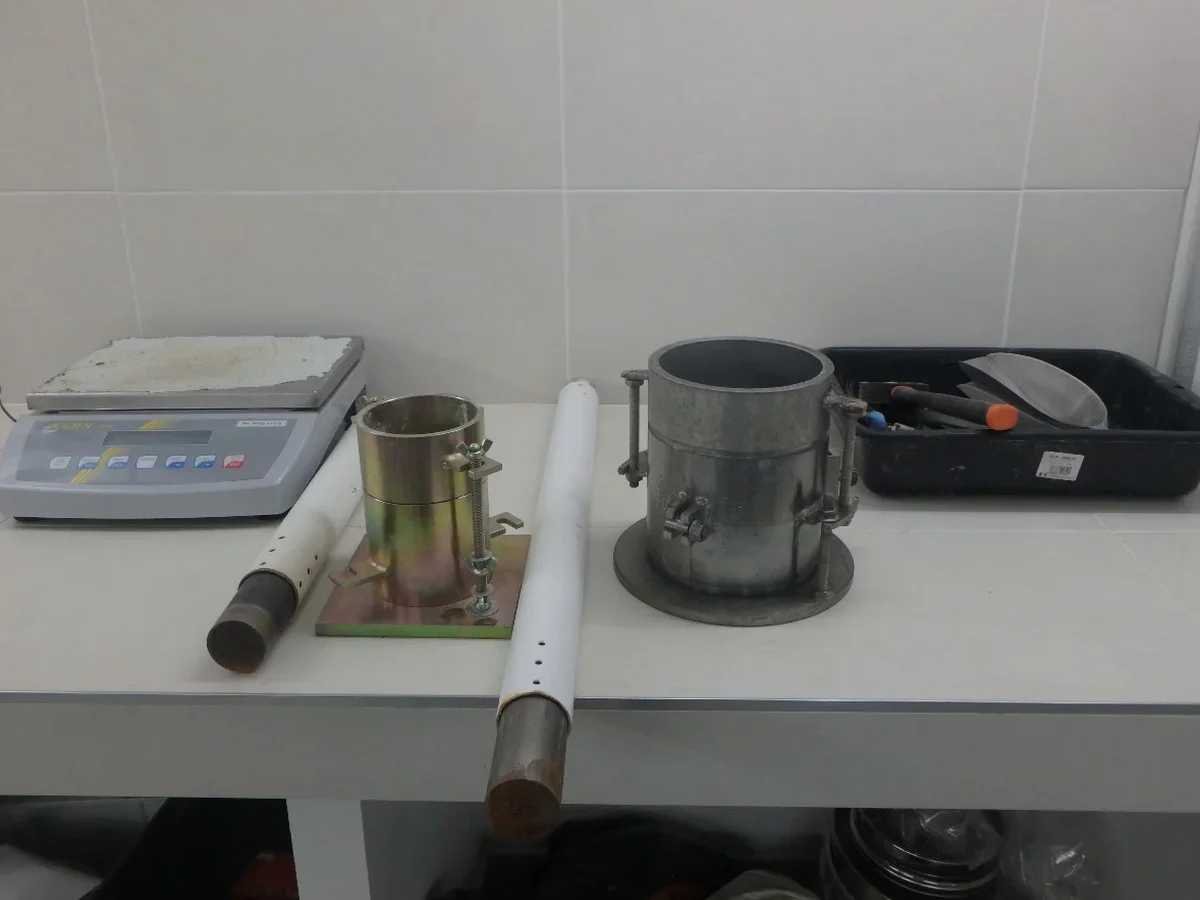 Ensayo Proctor (Normal o Modificado) en Copiapó: Compactación Real para Suelos del Desierto